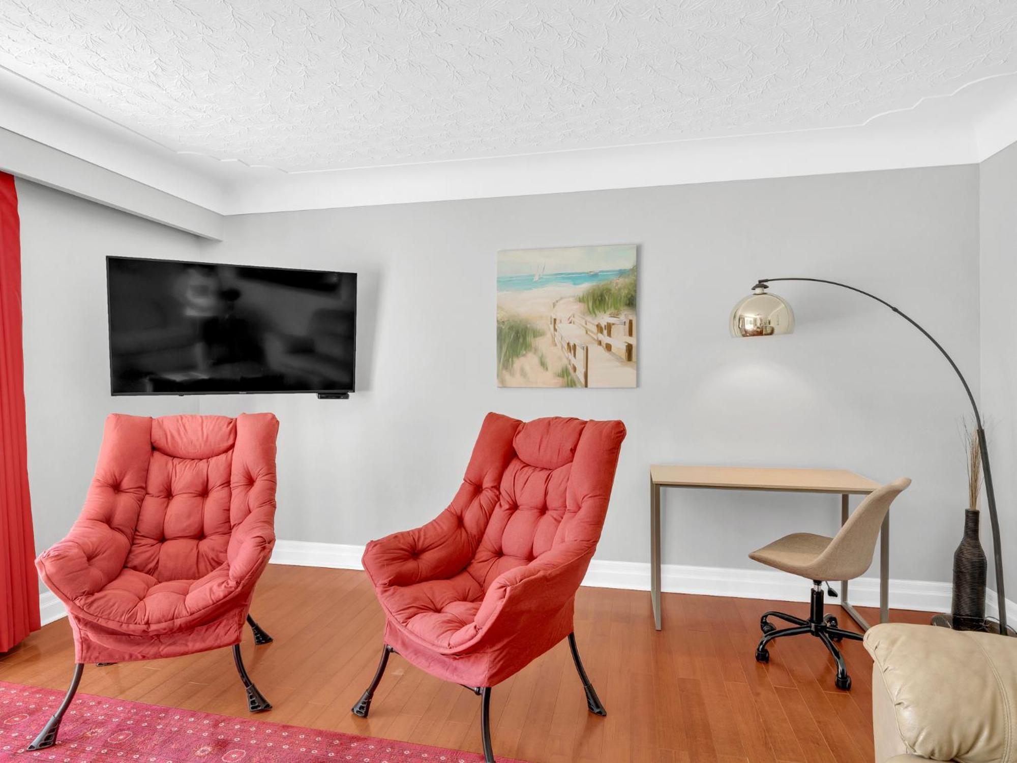 Park Bungalow #4 - Seacliff Beach Suites Leamington Eksteriør billede